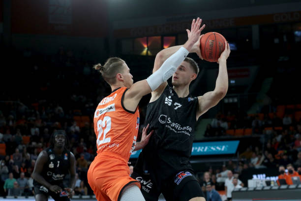 在比赛中 在比赛中