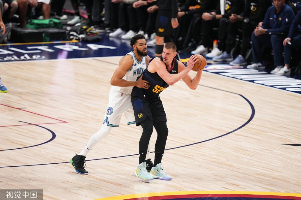 再次向世界 再次向世界