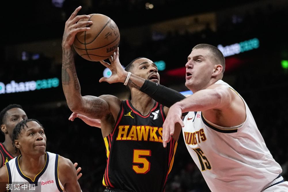 萨利巴在F 萨利巴在F