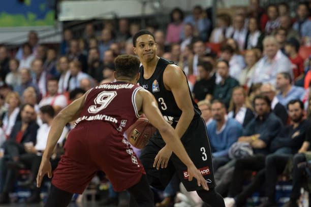 战于世界各 战于世界各